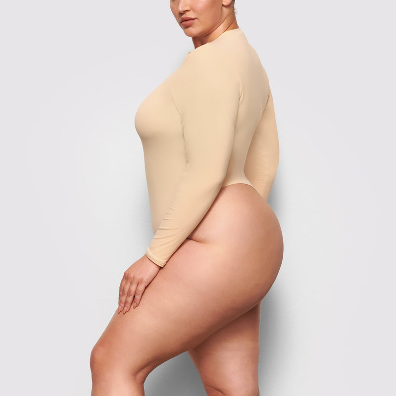 LONG SLEEVE CREW NECK BODYSUIT