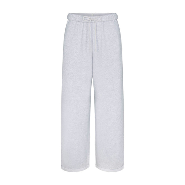 CLASSIC STRAIGHT LEG PANT